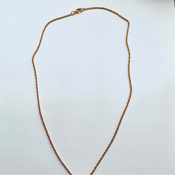 Stunning Gold Tone Necklace Double Heart Pendant Ruby Red Rhinestones VTG Y2K - Picture 5 of 5